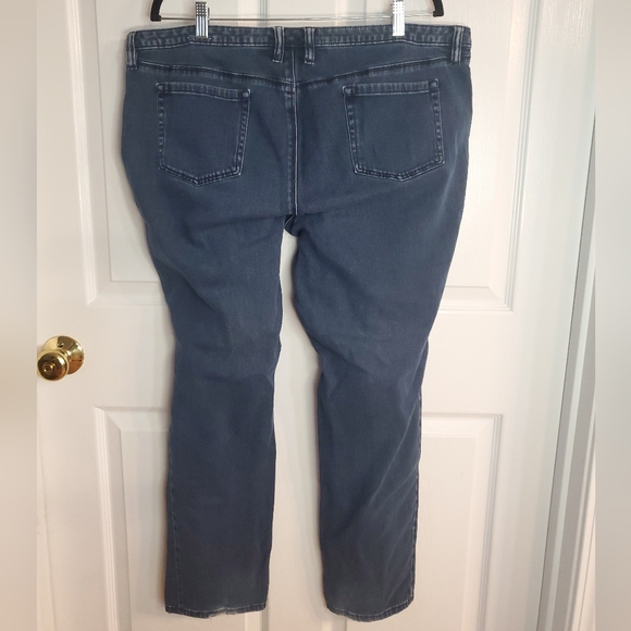 Liz Claiborne Dark Blue Straight Leg Jeans. Size 18. #SW - Picture 2 of 4